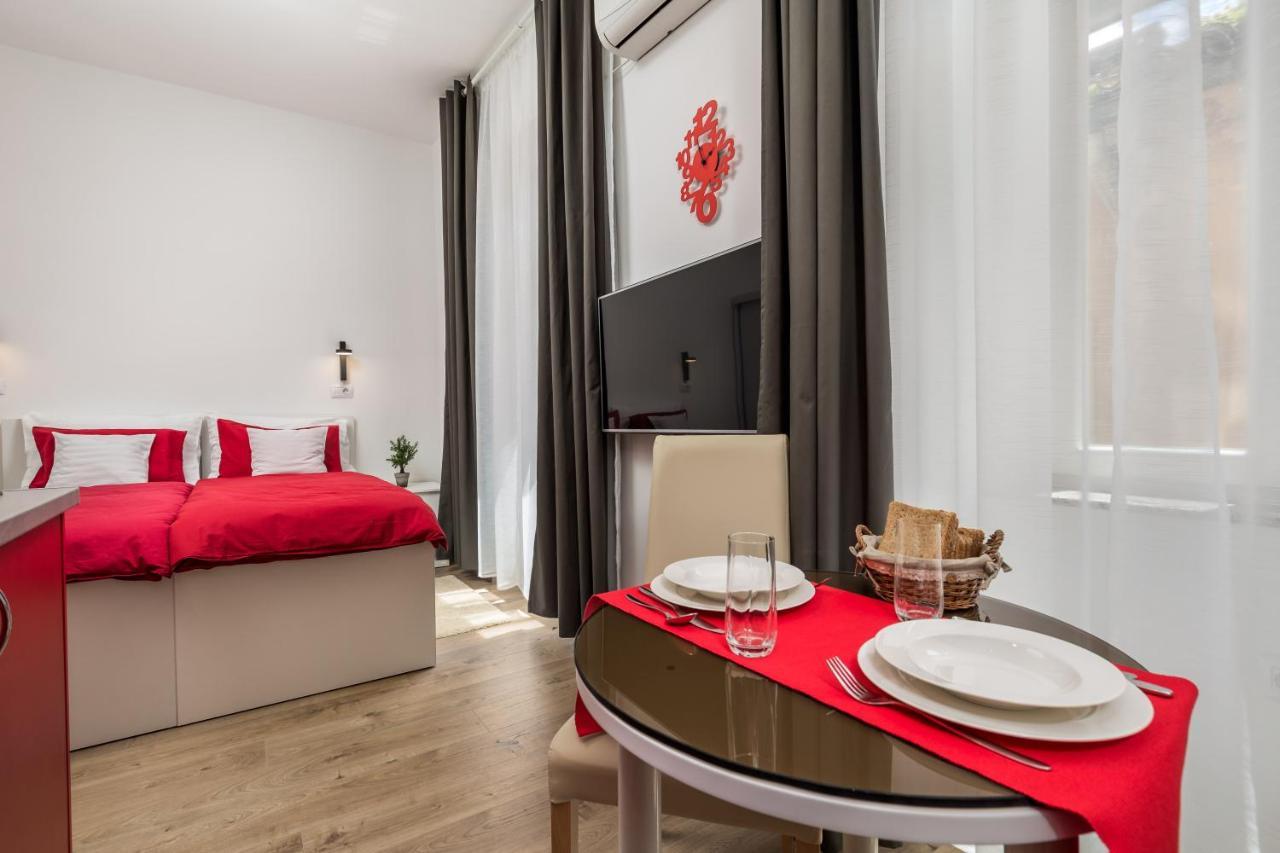 Quiet Center Apartments غييكا المظهر الخارجي الصورة