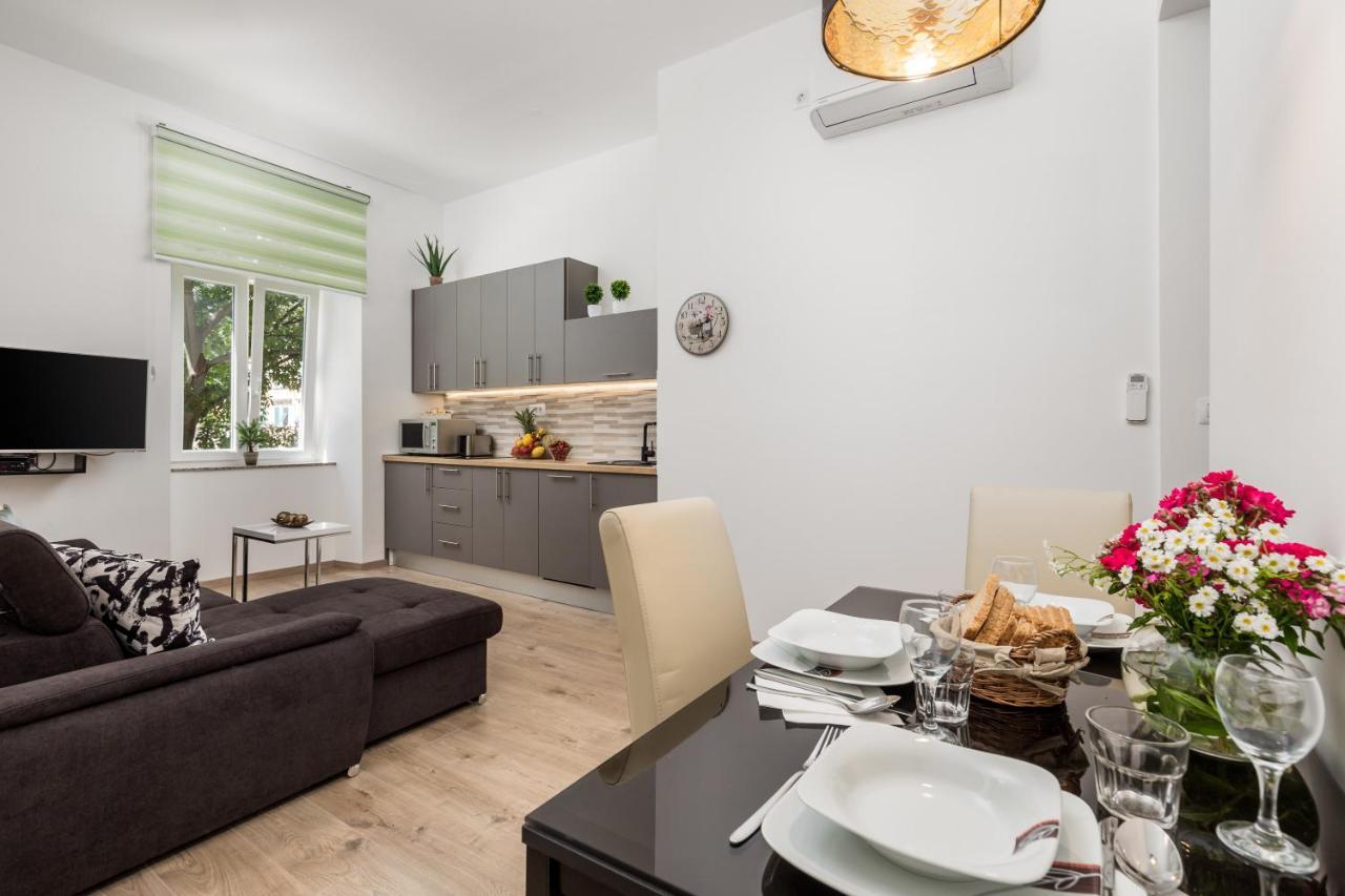 Quiet Center Apartments غييكا المظهر الخارجي الصورة