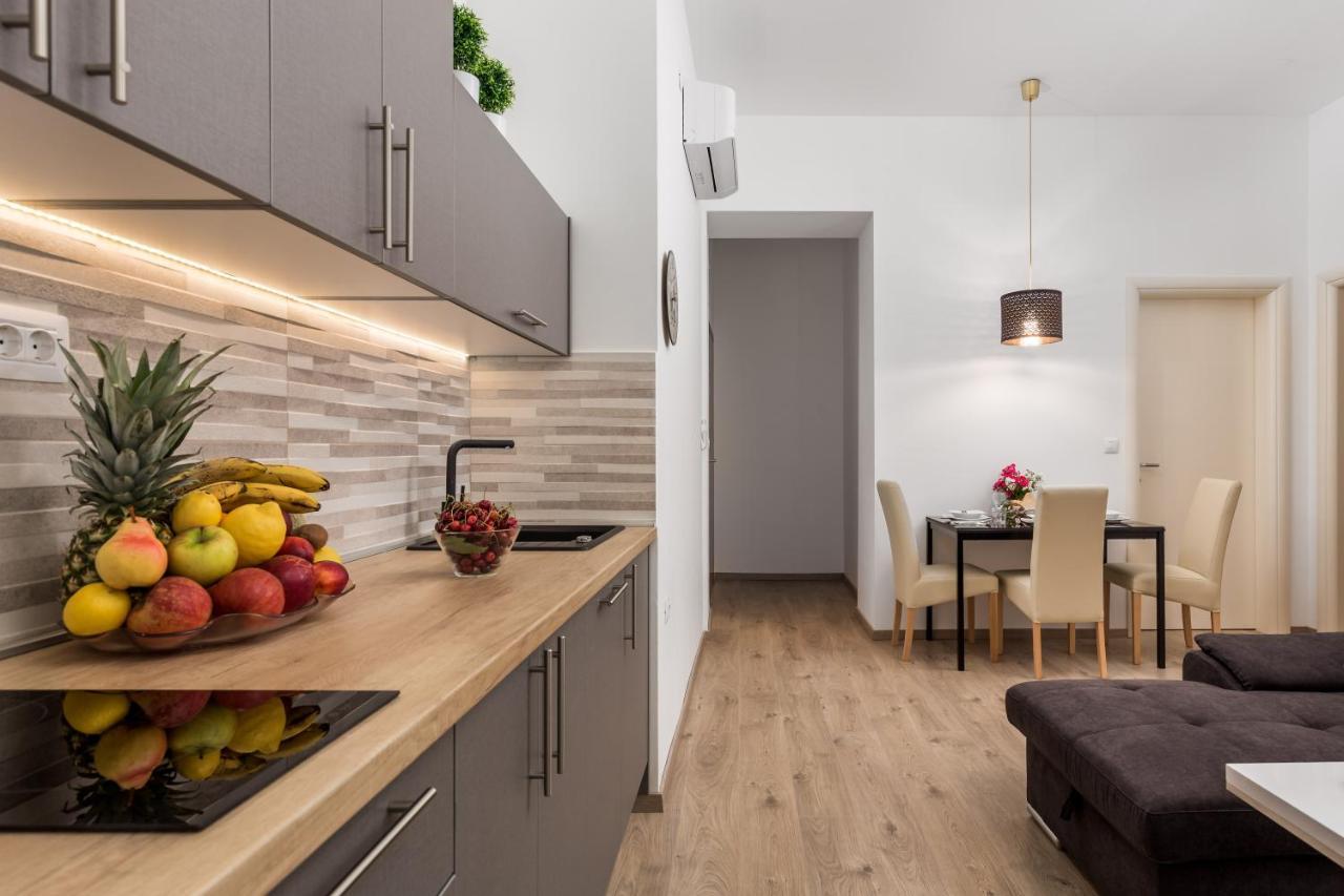 Quiet Center Apartments غييكا المظهر الخارجي الصورة